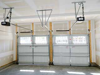 Garage Door Opener Repairers | St. Petersburg